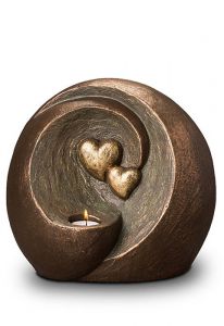 Ceramic companion urn 'Eternal Engagement' with candlelight